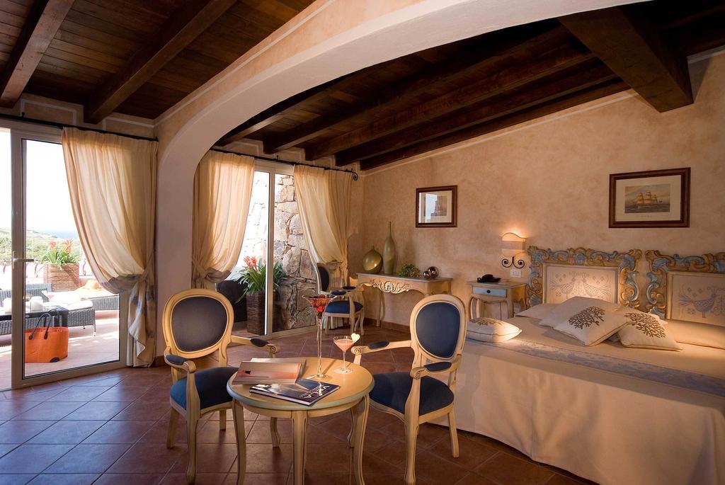 Colonna Resort Porto Cervo Camera foto